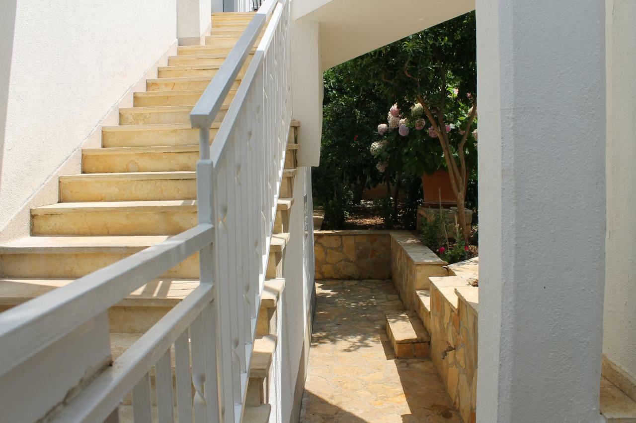 Mito Rooms And Apartments Trogir Exterior foto